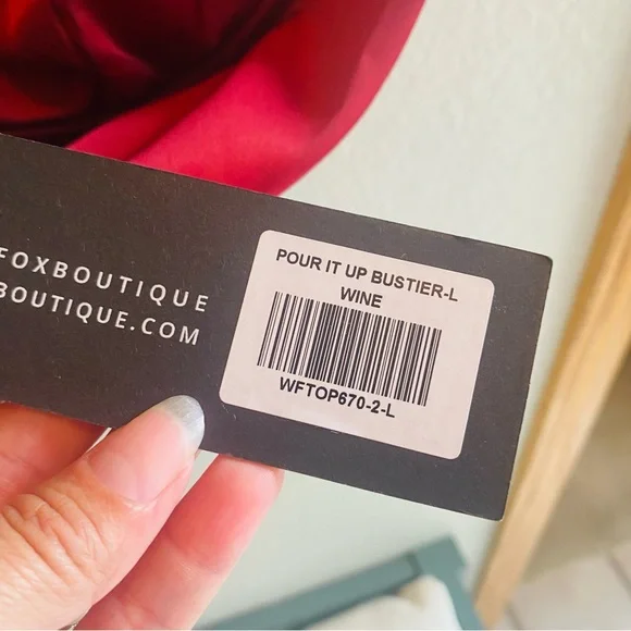 White Fox NWT Pour It Up Bustier Wine - Picture 6 of 8